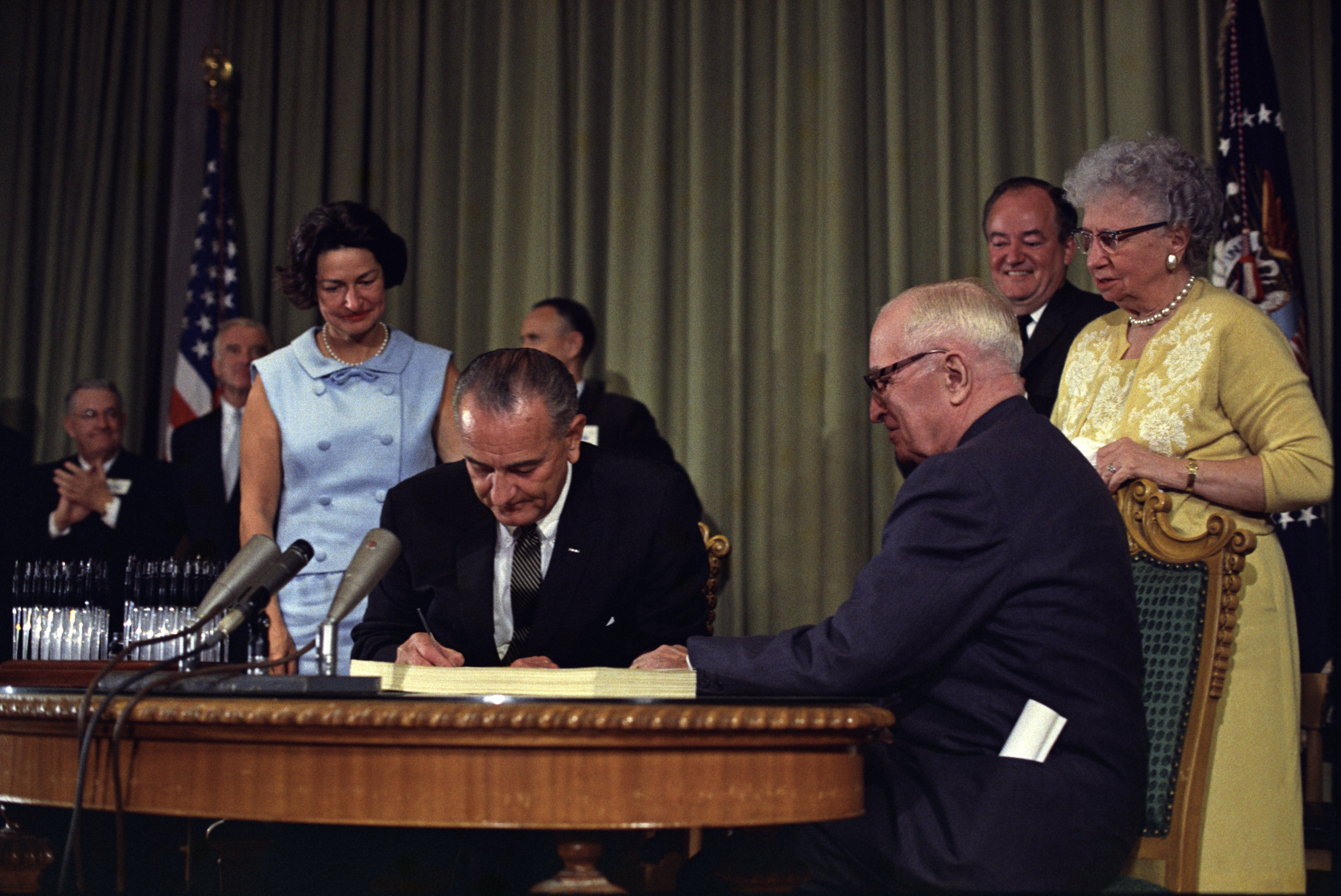 Medicare Timeline – 1965 – Social Security Amendments of 1965 enacted | KFF