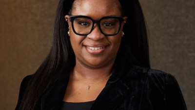 Photo of Angela Thomas