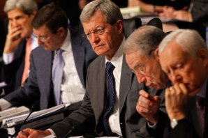 Baucus Bill Doesn't Bend Cost Curve Enough, Experts Say