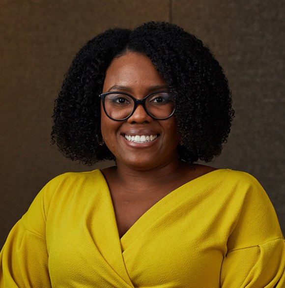 Photo of Latoya Hill