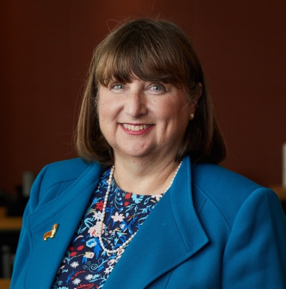 Photo of Julie Rovner