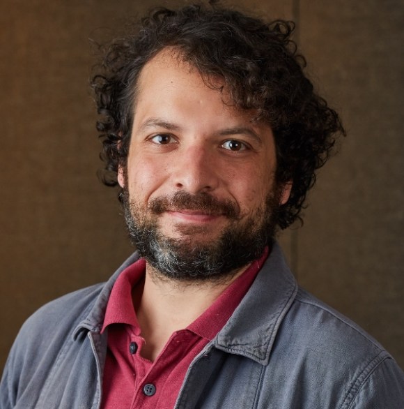 Photo of Darius Tahir