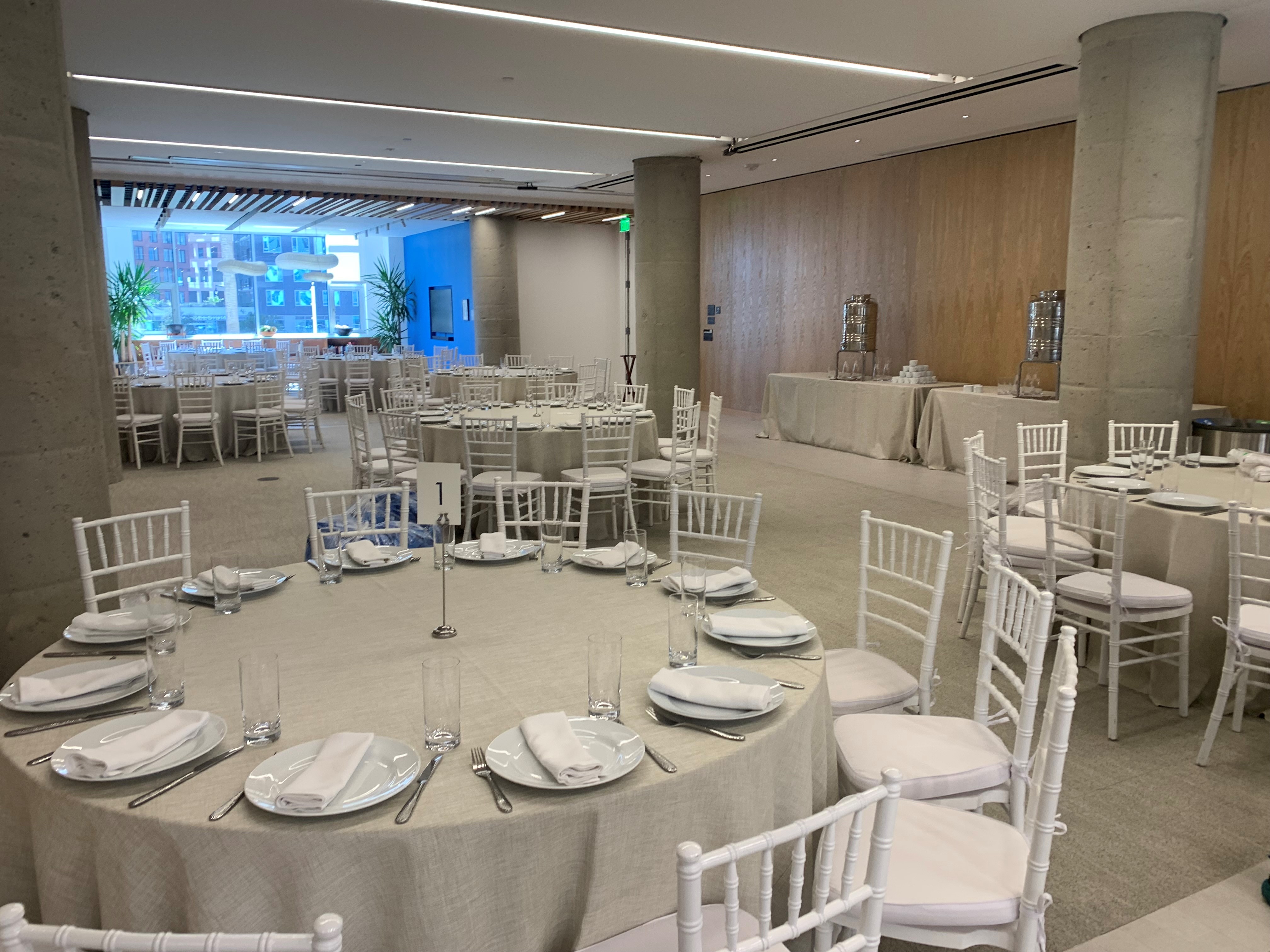 SF_Conference_Center02_Dinner_Rounds