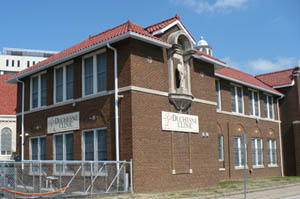 Free Health Clinics At A Crossroads