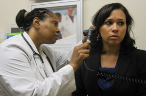 Hospitals Gamble On Urgent Care Clinics To Keep Patients Healthy