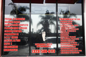 As 'Bodega Clinicas' Fill Void, Officials Are Torn on Embracing Them