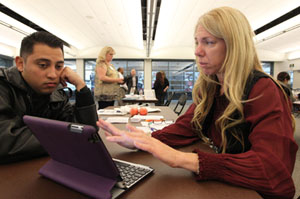 Covered California Faulted For Failing To Reach More Spanish Speakers